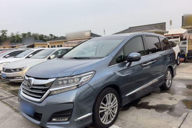 Used Honda Elysion 2016 2.4L Supreme Edition