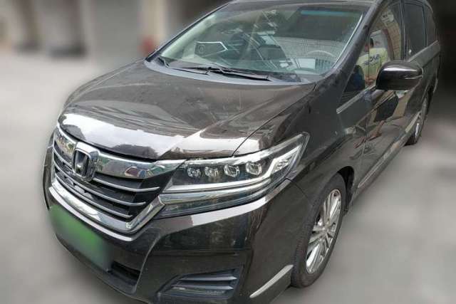 Honda Elysion 2016 2.4L Luxury Edition с пробегом