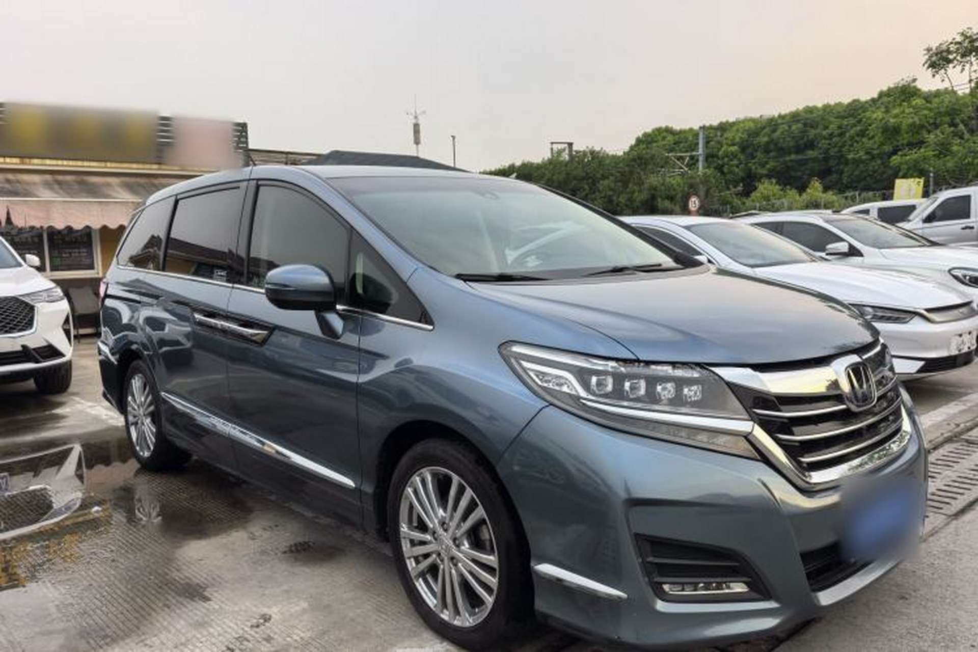 Used Honda Elysion 2016 2.4L Supreme Edition Exterior 1