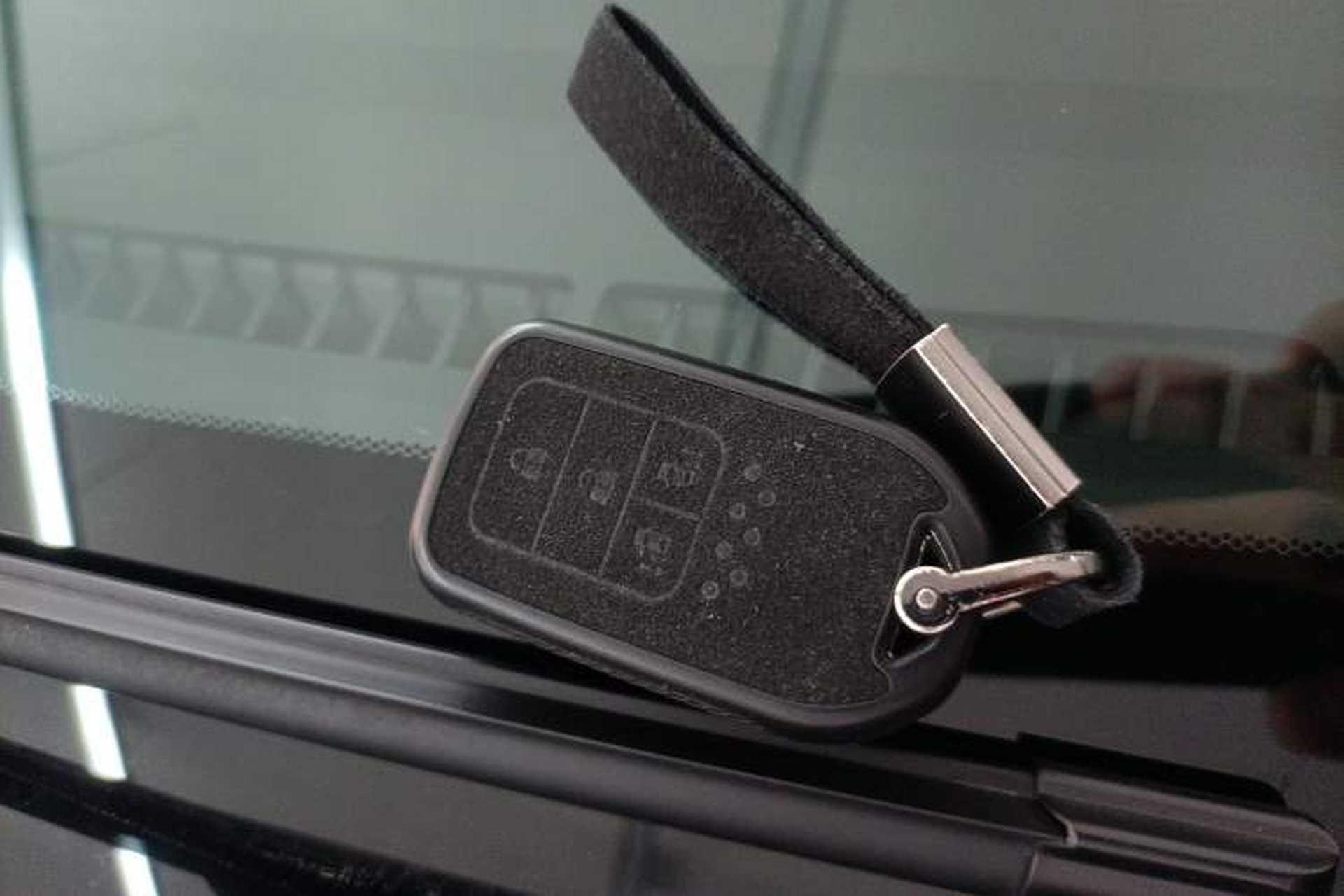 Used Honda Elysion 2016 2.4L Supreme Edition Interior 1