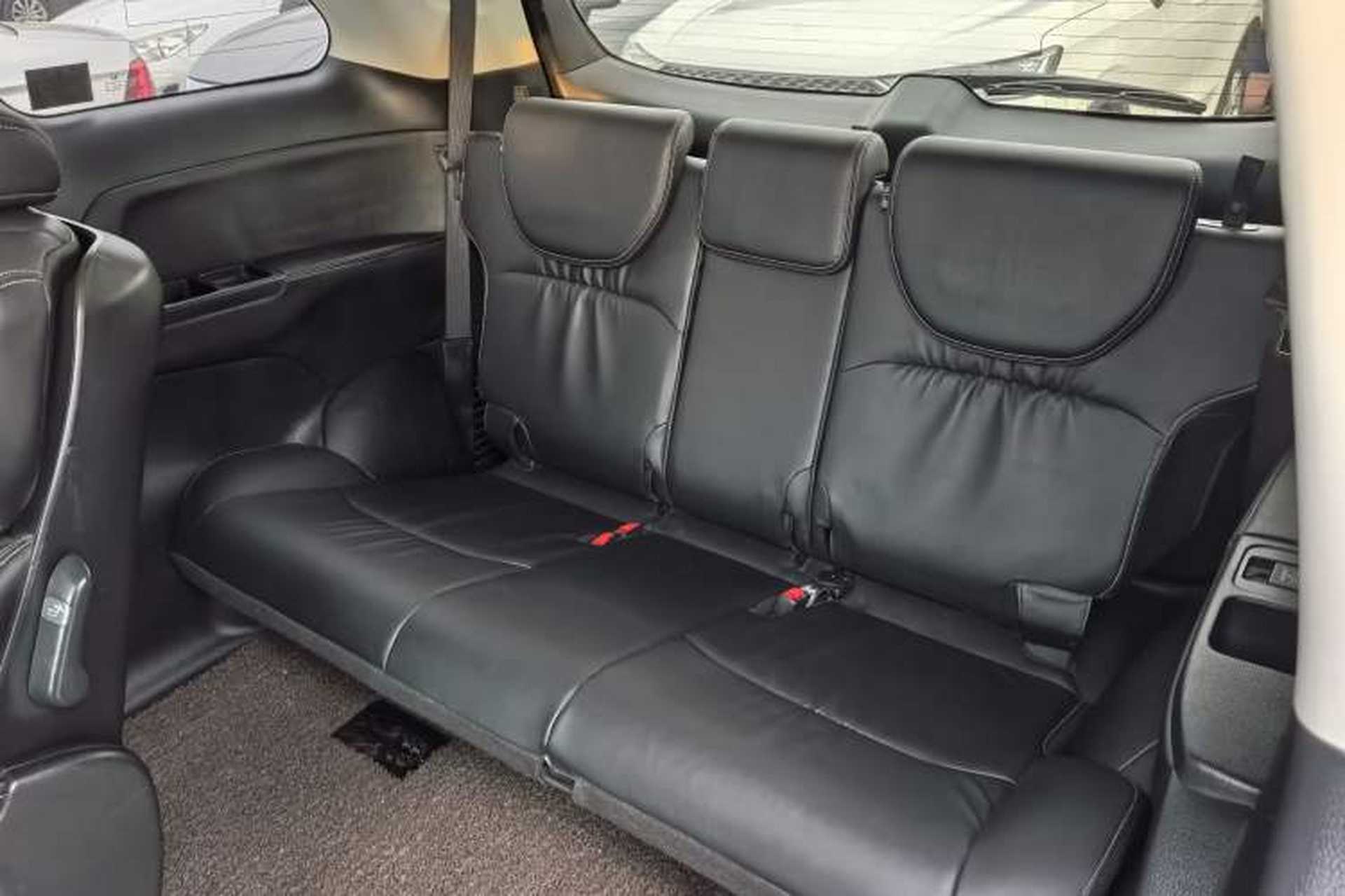 Used Honda Elysion 2016 2.4L Supreme Edition Interior 5