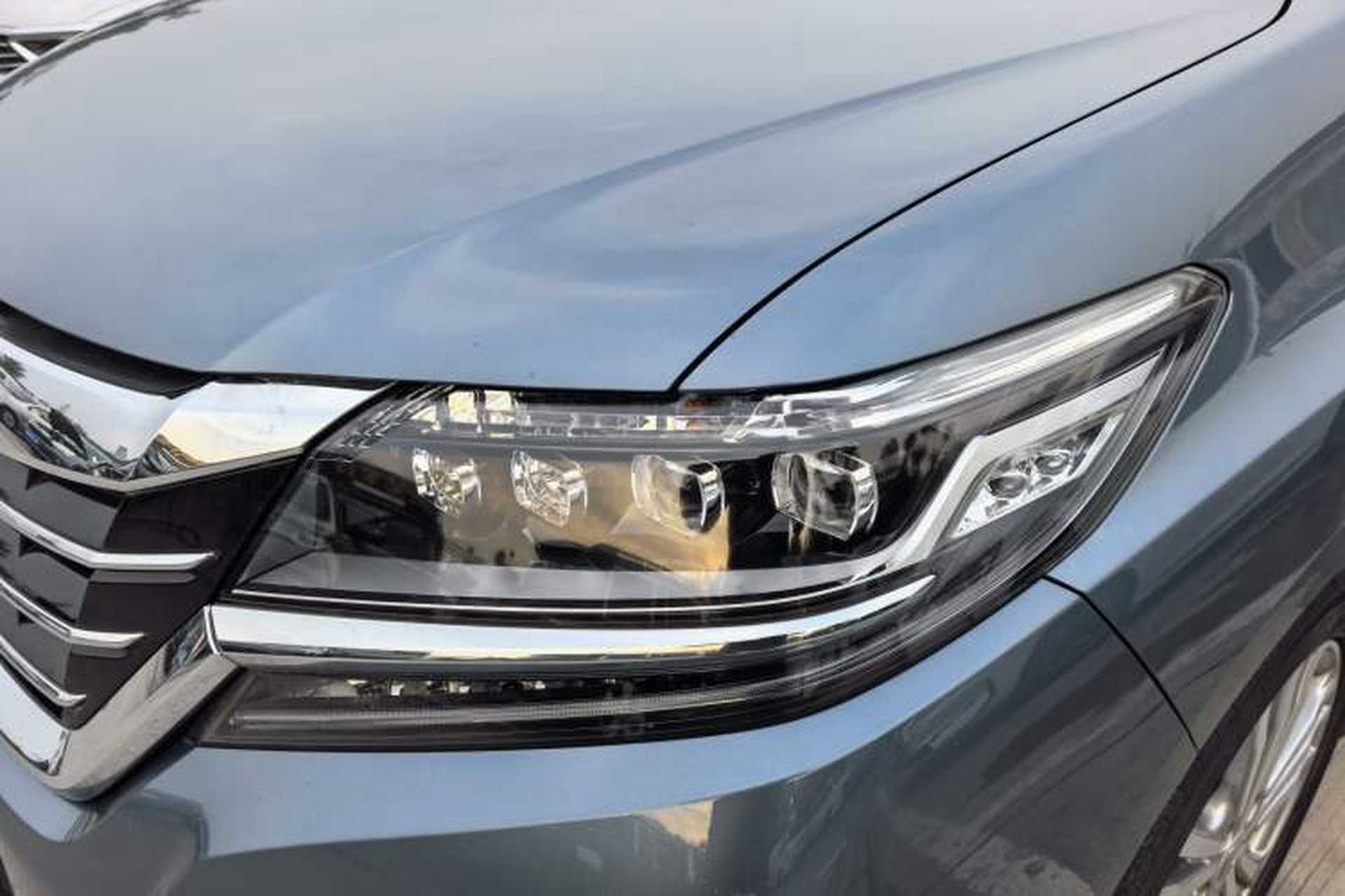 Used Honda Elysion 2016 2.4L Supreme Edition Left Front Headlight