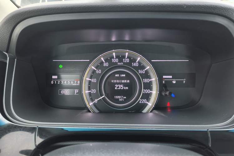 Used Honda Elysion 2016 2.4L Supreme Edition Odometer Close Up