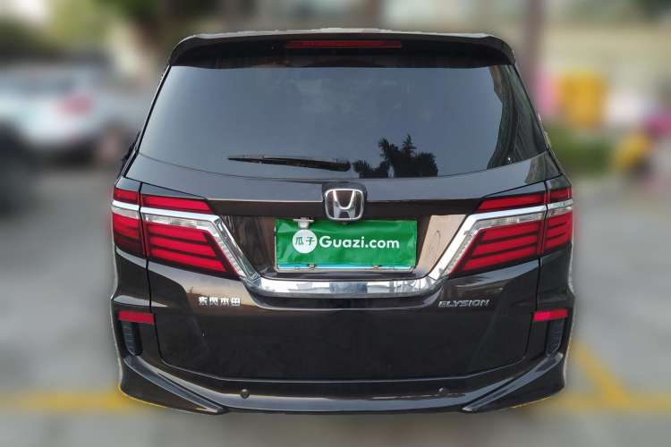 Used Honda Elysion 2016 2.4L Supreme Edition Rear