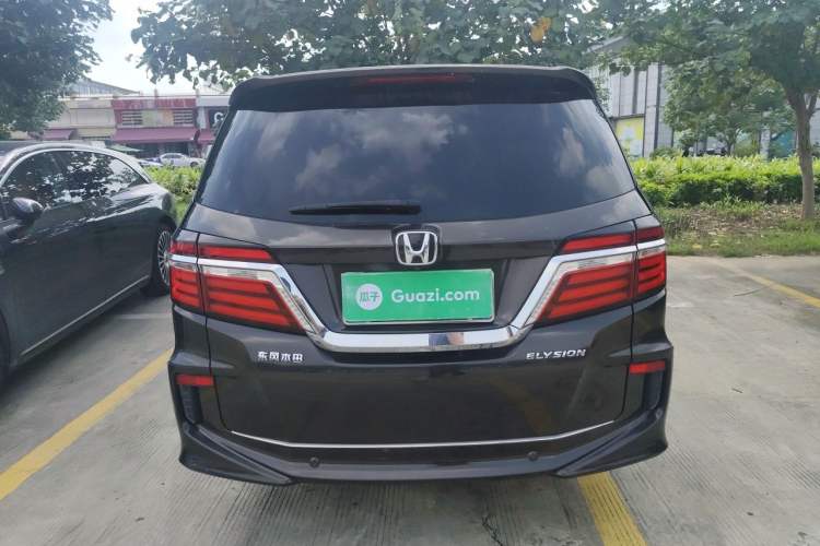 Used Honda Elysion 2016 2.4L Luxury Edition Rear