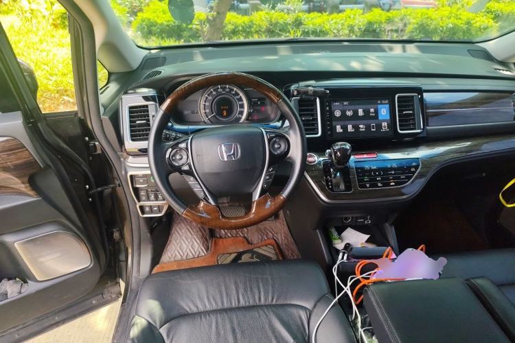 Used Honda Elysion 2016 2.4L Luxury Edition Steering Wheel