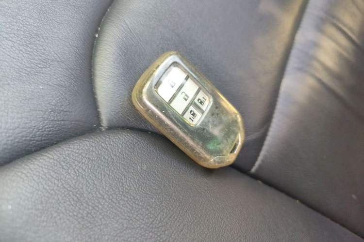 Used Honda Elysion 2016 2.4L Luxury Edition Vehicle Key
