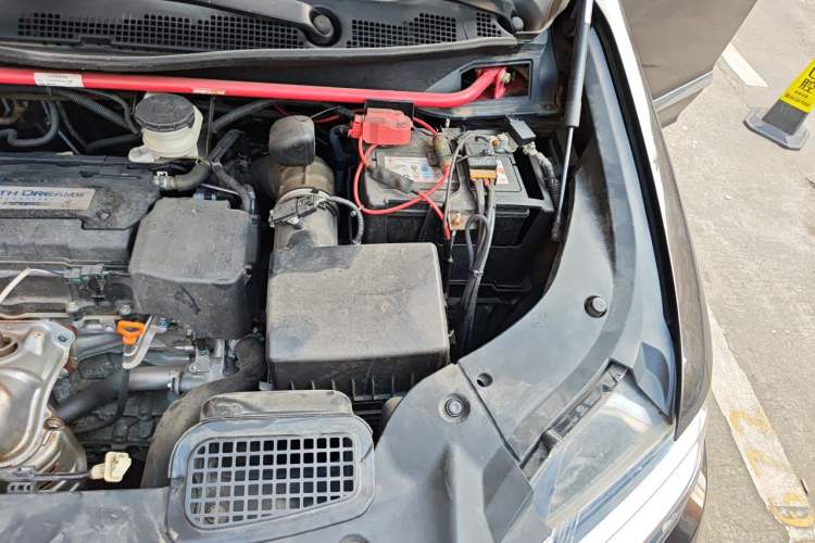 Used Honda Elysion 2016 2.4L Supreme Edition Engine Bay Left