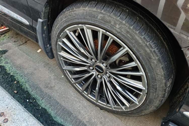 Used Honda Elysion 2016 2.4L Supreme Edition Right Front Wheel Hub