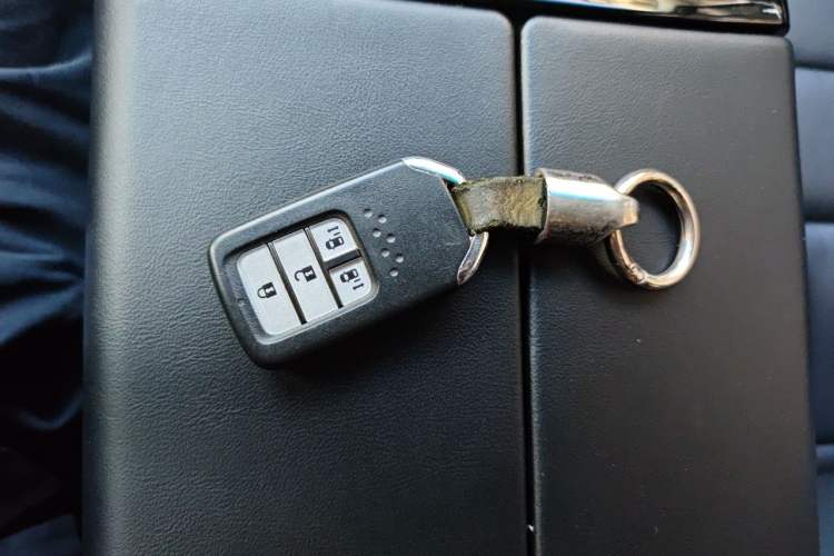 Used Honda Elysion 2016 2.4L Supreme Edition Vehicle Key