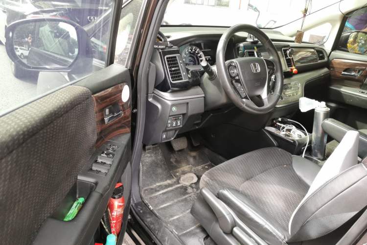 Used Honda Elysion 2016 2.4L Classic Edition Driver Seat
