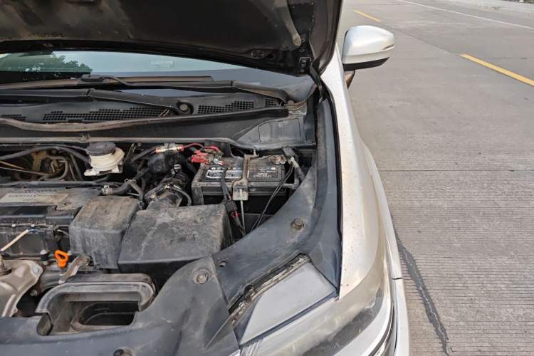 Used Honda Elysion 2016 2.4L Supreme Edition Engine Bay Left