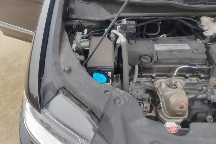 Used Honda Elysion 2016 2.4L Luxury Edition Engine Bay Right