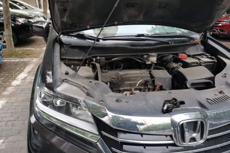 Used Honda Elysion 2016 2.4L Classic Edition Engine Bay Right