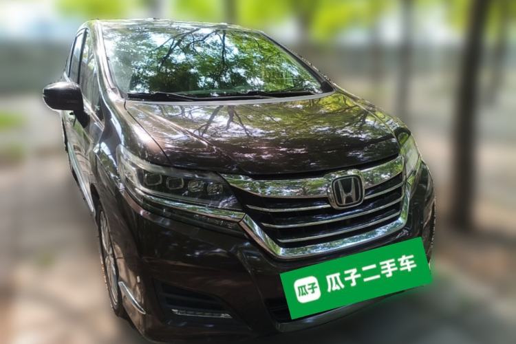 Used Honda Elysion 2016 2.4L Luxury Edition Front Right 45 Deg
