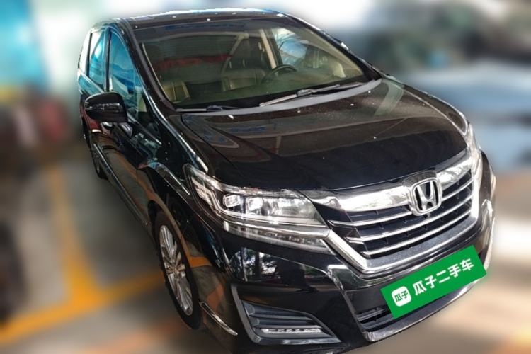 Used Honda Elysion 2016 2.4L Comfort Edition Front Right 45 Deg