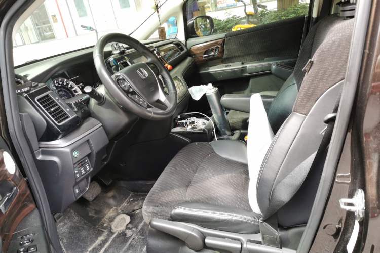 Used Honda Elysion 2016 2.4L Classic Edition Left Front Seat