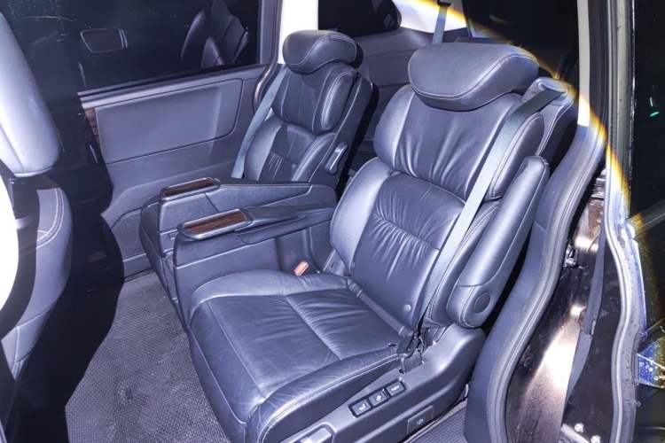 Used Honda Elysion 2016 2.4L Luxury Edition Left Rear Seat