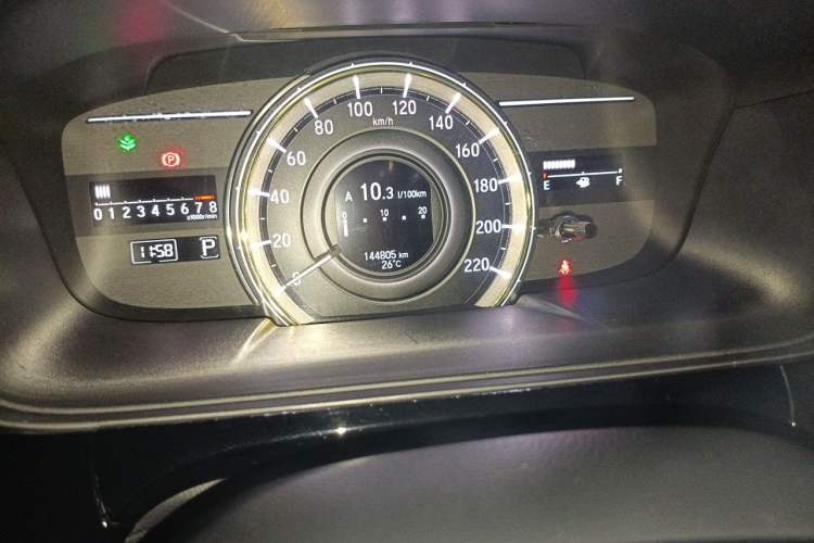 Used Honda Elysion 2016 2.4L Luxury Edition Odometer Close Up