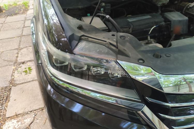 Used Honda Elysion 2016 2.4L Luxury Edition Right Front Headlight