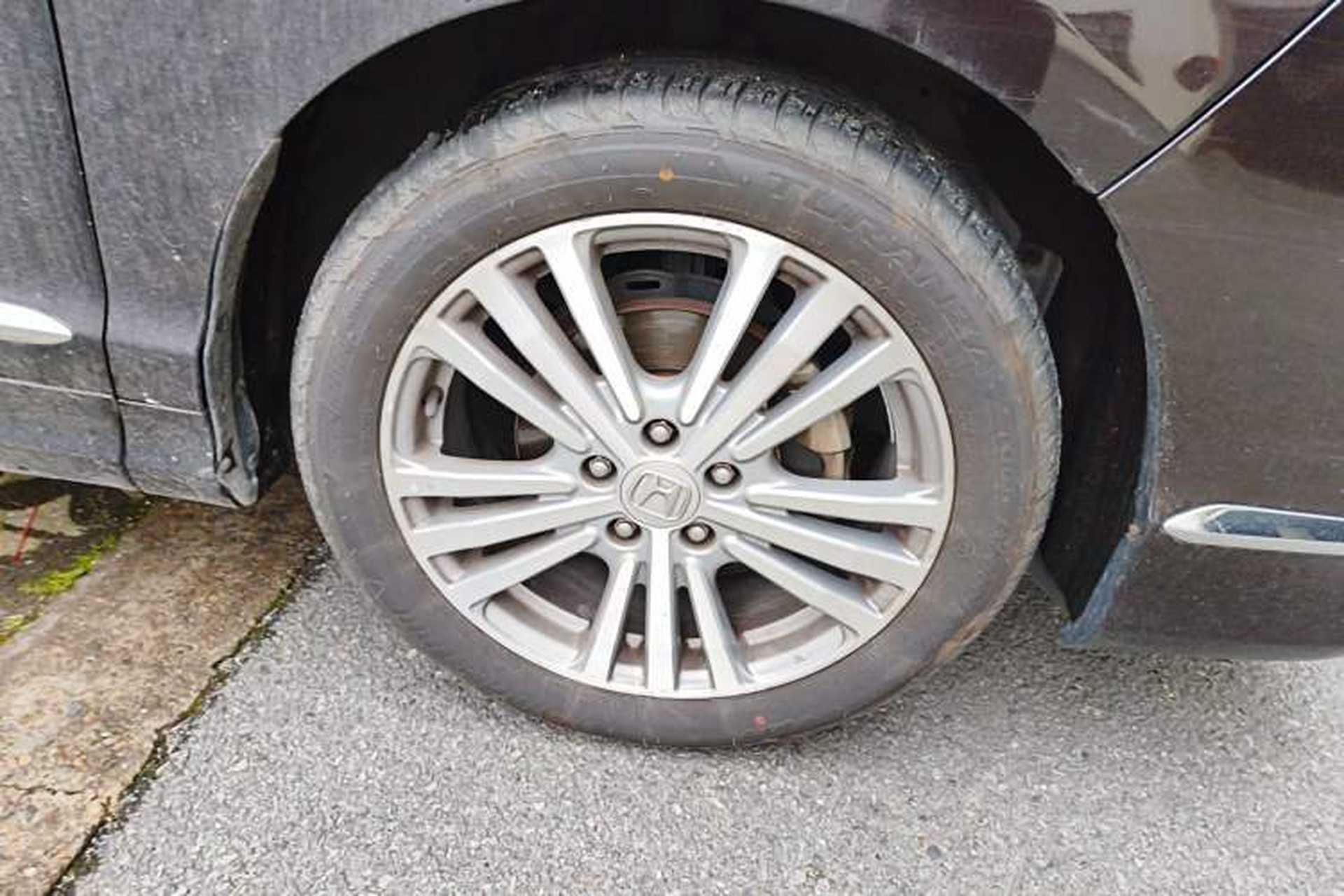 Used Honda Elysion 2016 2.4L Supreme Edition Right Front Wheel Hub
