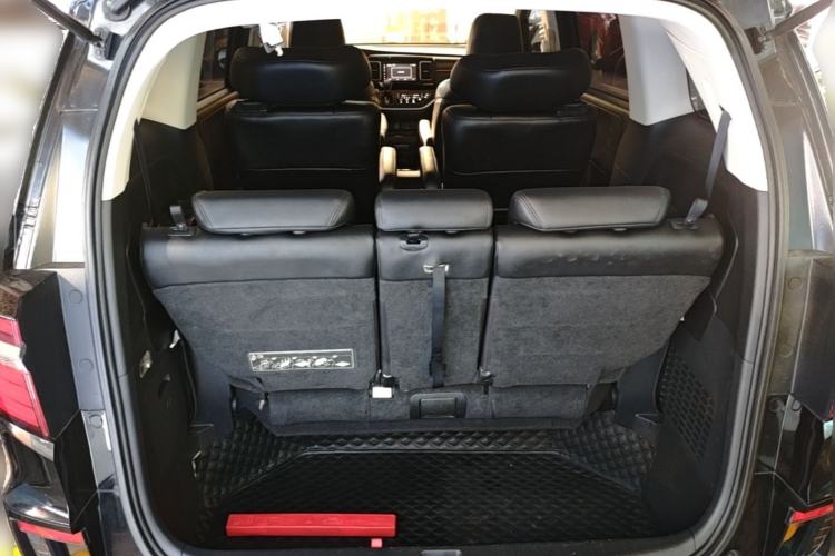 Used Honda Elysion 2016 2.4L Comfort Edition Trunk