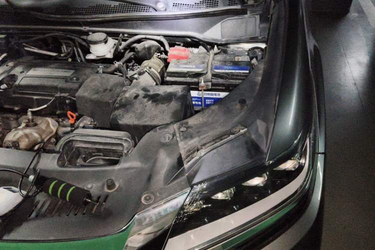 Used Honda Elysion 2016 2.4L Luxury Edition Engine Bay Left