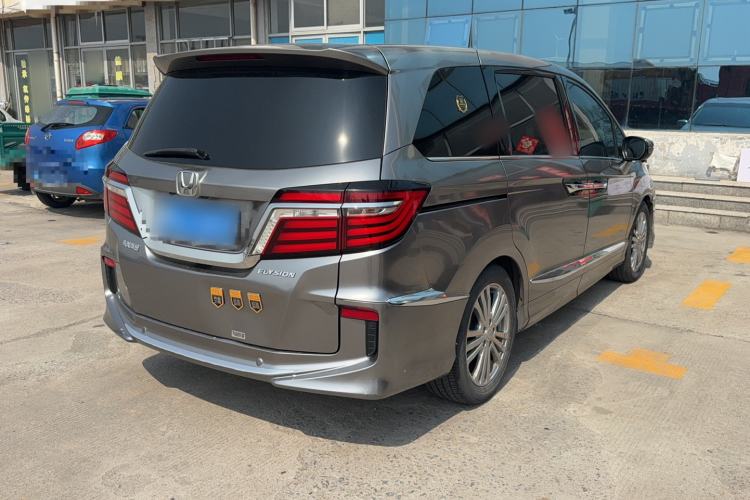Used Honda Elysion 2016 2.4L Classic Edition Exterior 3