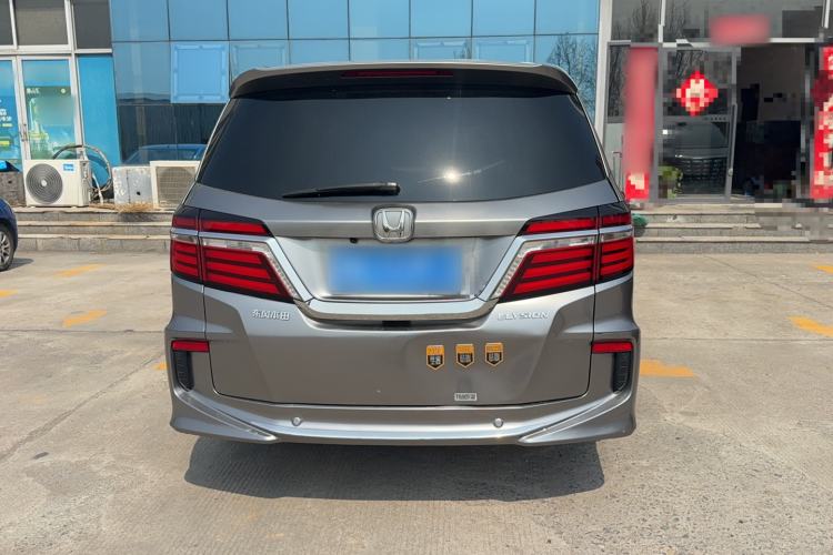 Used Honda Elysion 2016 2.4L Classic Edition Exterior 4