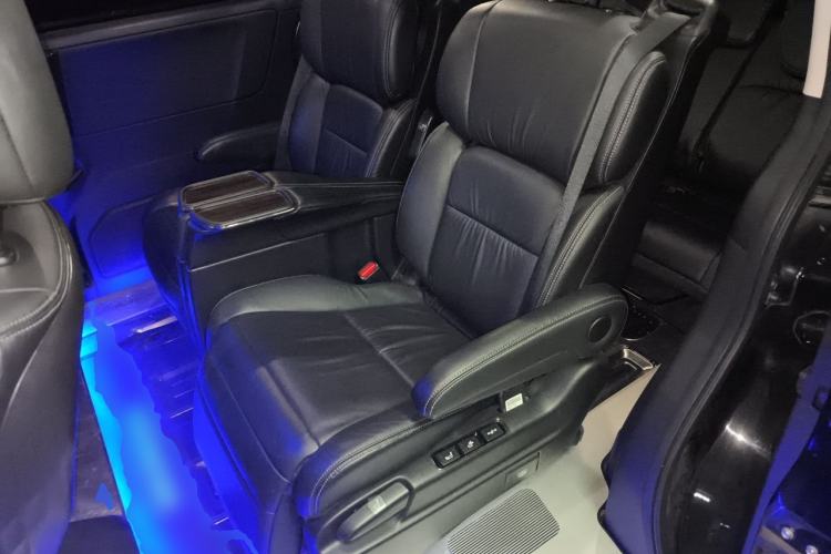 Used Honda Elysion 2016 2.4L Luxury Edition Left Rear Seat