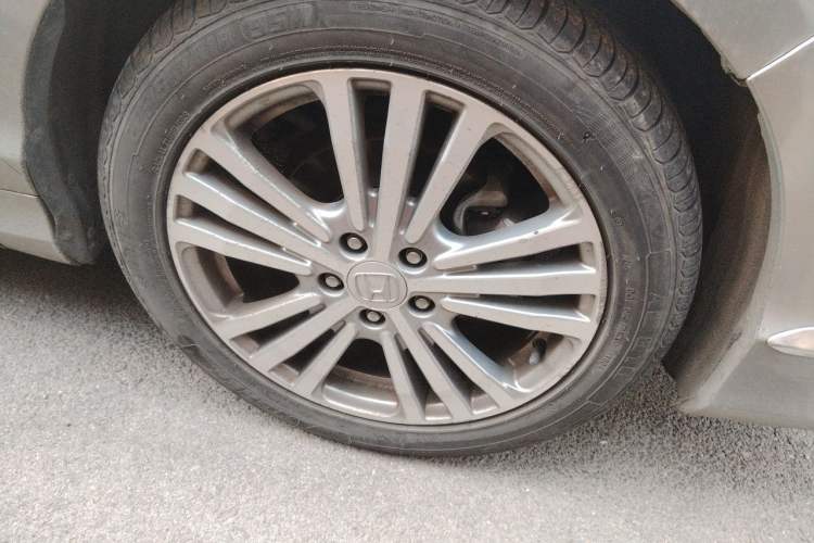 Used Honda Elysion 2016 2.4L Luxury Edition Right Front Wheel Hub