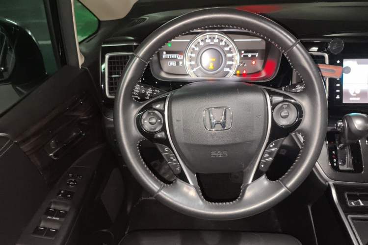 Used Honda Elysion 2016 2.4L Luxury Edition Steering Wheel