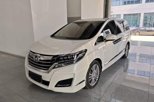 Used Honda Elysion 2016 2.4L Luxury Edition