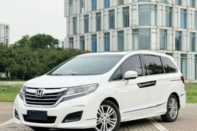 Used Honda Elysion 2016 2.4L Style Edition