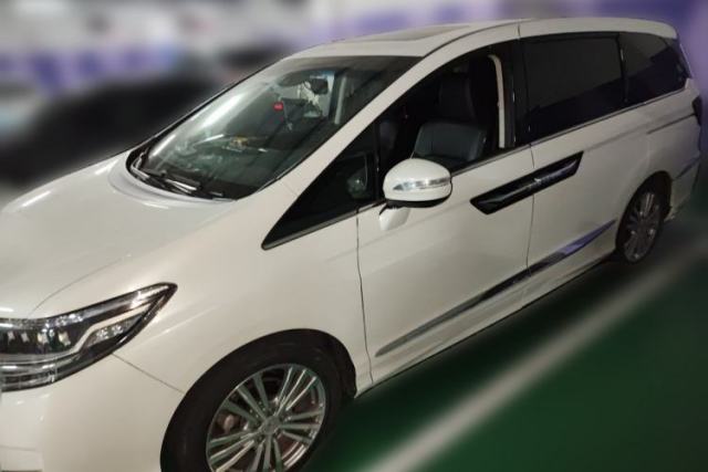 Used Honda Elysion 2016 2.4L Supreme Edition
