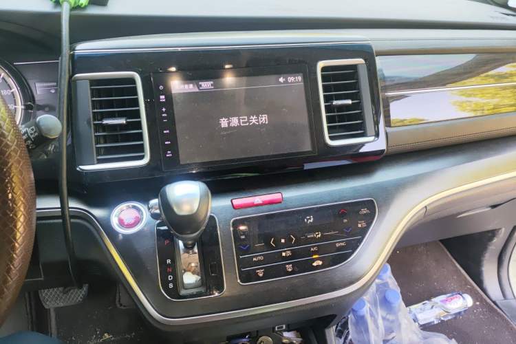 Used Honda Elysion 2016 2.4L Comfort Edition Audio And AC Panel