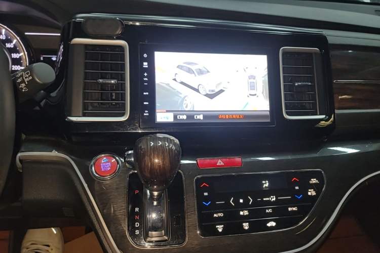 Used Honda Elysion 2016 2.4L Classic Edition Audio And AC Panel