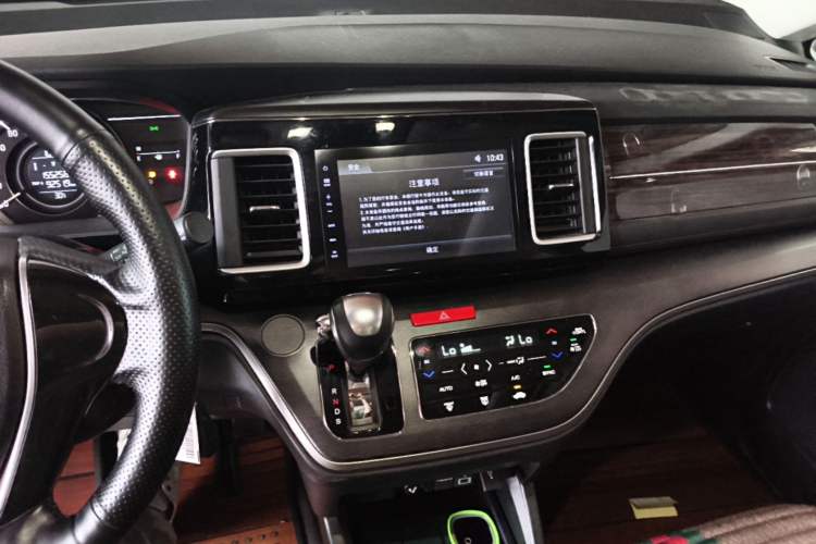 Used Honda Elysion 2016 2.4L Classic Edition Audio And AC Panel