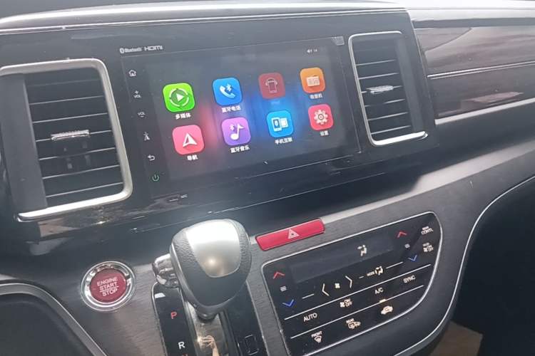 Used Honda Elysion 2016 2.4L Luxury Edition Audio And AC Panel