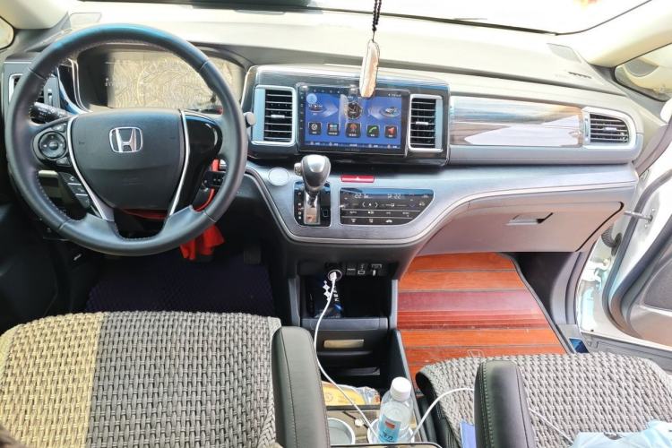 Used Honda Elysion 2016 2.4L Classic Edition Center Console