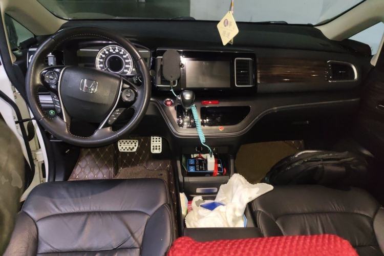 Used Honda Elysion 2016 2.4L Luxury Edition Center Console