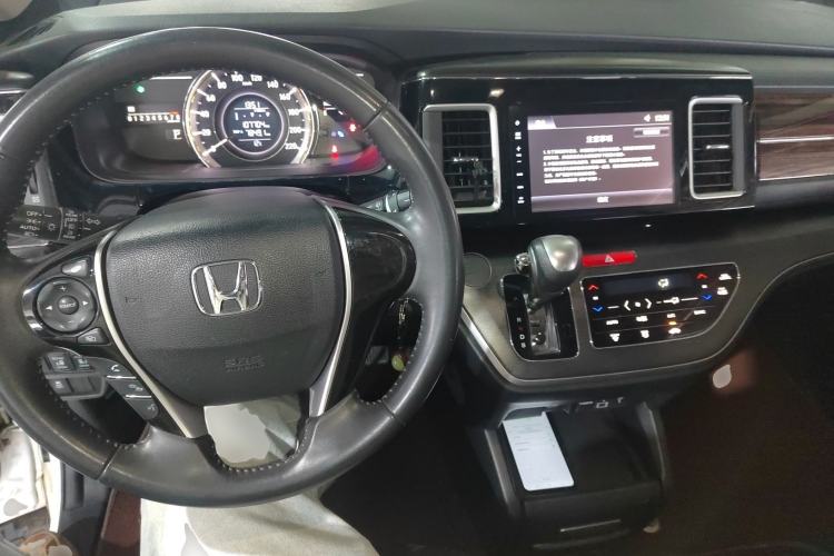 Used Honda Elysion 2016 2.4L Classic Edition Center Console