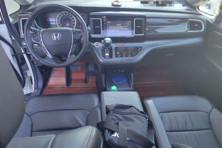 Used Honda Elysion 2016 2.4L Luxury Edition Center Console