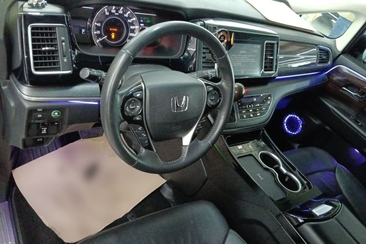 Used Honda Elysion 2016 2.4L Luxury Edition Center Console