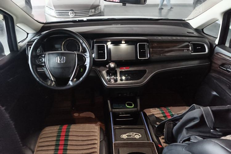 Used Honda Elysion 2016 2.4L Classic Edition Center Console