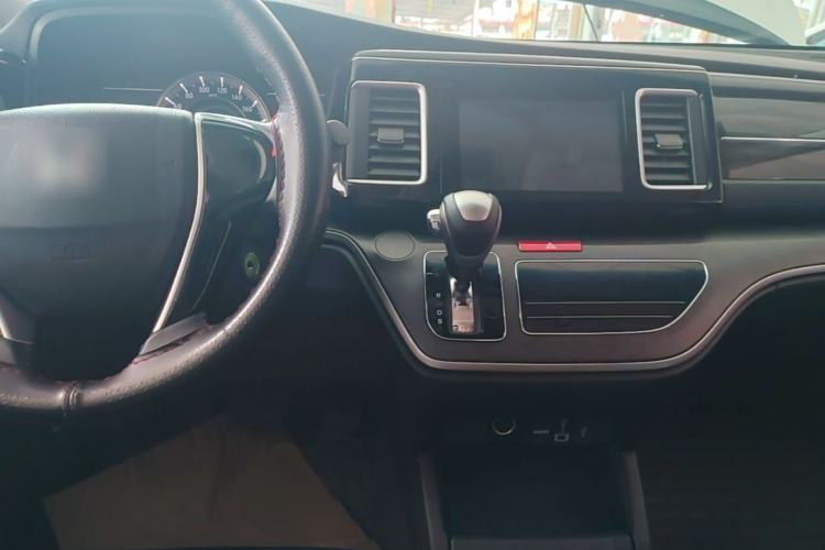 Used Honda Elysion 2016 2.4L Classic Edition Center Console