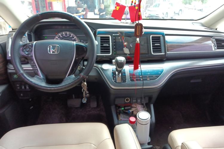 Used Honda Elysion 2016 2.4L Classic Edition Center Console