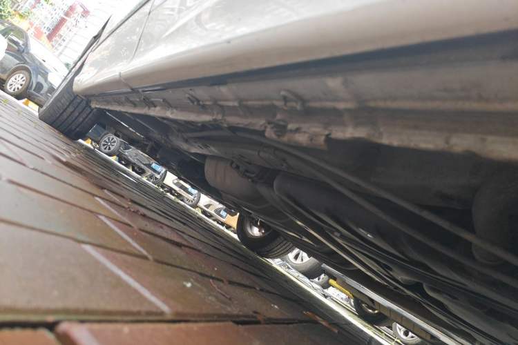 Used Honda Elysion 2016 2.4L Style Edition Chassis Rear Left