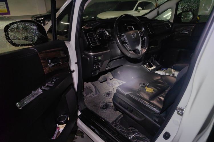 Used Honda Elysion 2016 2.4L Luxury Edition Driver Seat