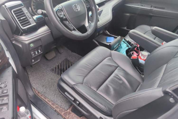 Used Honda Elysion 2016 2.4L Style Edition Driver Seat